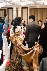 -Renee芮亦婚纱