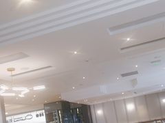 -港丽餐厅(高德置地店)