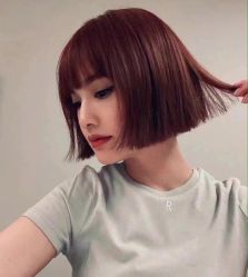 -蘑菇发型