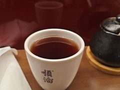 -顺溜·手工刀削面·黑金店(铜锣湾店)
