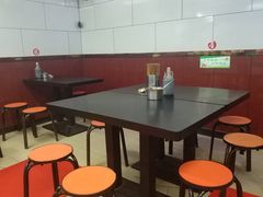 大堂-郑家包子牛肉拉面(尚勤路店)