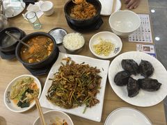 -海兰江石锅饭(水上店)