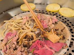 -陈叉子钢盆烤肉(中原万达店)