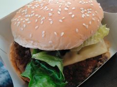 -麦当劳(展览路店)