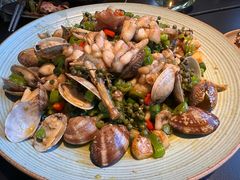 -Ameigo梅果·云贵川bistro(长宁来福士店)