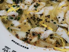 -渔语鱼酸菜鱼新川菜(来福士店)