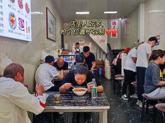 大堂-何老二卤汁凉粉