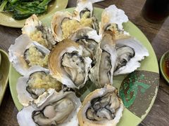 炭烧蒜蓉生蚝-贞姨美食·老字号海鲜大排档