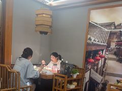 -巴渝瓦肆重庆鲜火锅(宝龙环湖店)