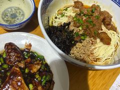 -沪西老弄堂面馆(定西路店)