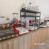 冲着手冲来的… 如果你喜欢手冲咖啡，强烈推荐来这看看喝喝