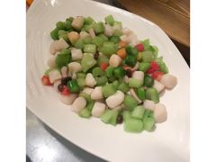 -品悦酒店(三林古镇店)