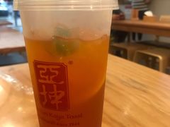 -亚坤 Ya Kun Kaya Toast(万象城店)