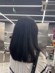 -侨治发型