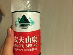 -全家便利店(秀沿路店)