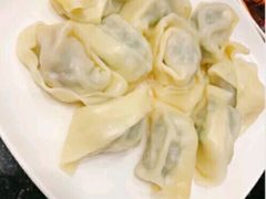荠菜鲜肉大馄饨-梁溪河畔·吉府花园(南长街南下塘店)