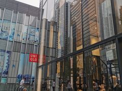 -优衣库(深圳万象天地旗舰店)