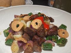 -蝴蝶里·粤菜·点心(滨江龙湖店)