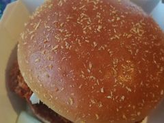 肯德基避风塘大虾鸡腿双层堡-肯德基(珠峰店)