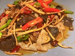 椒香炒牛肚牛舌-十三式重庆江湖菜(金茂览秀城店)