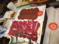 -花田煮鲜牛肉火锅(钟楼众汇店)