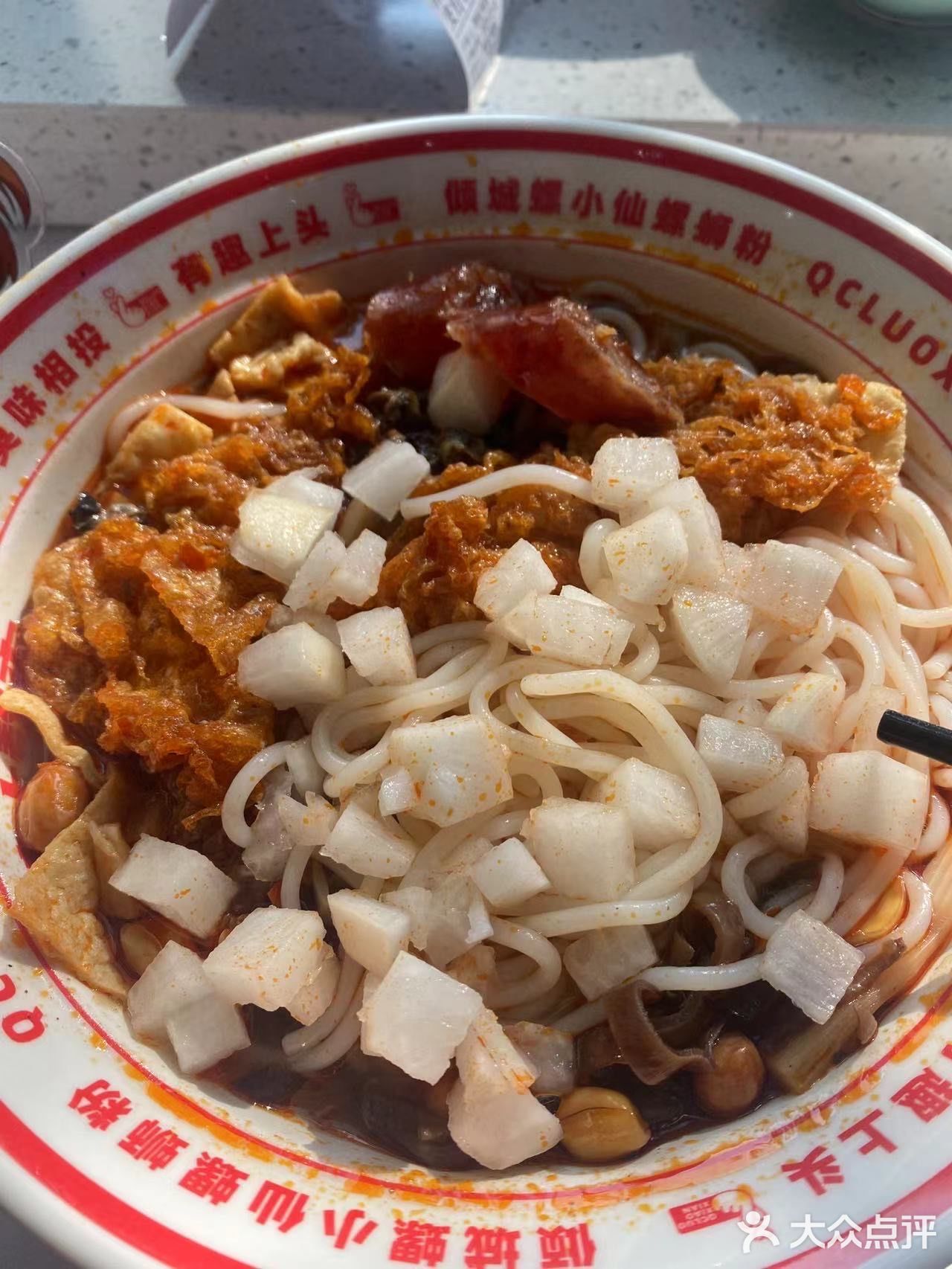 这家螺狮粉我可以吃一辈子 这家螺狮粉店真的是太绝了