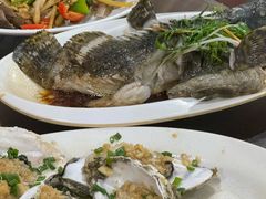 -岛中岛·海鲜大排档·万宁老字号(东澳店)