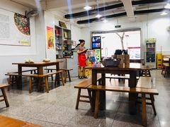 大堂-陈有良尖椒鸡(渝中旗舰店)