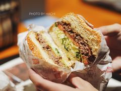 -The Habit Burger Grill 哈比特汉堡(复兴soho店)