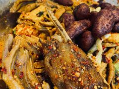 -嘎嘎鸭下巴·爆辣干锅(明教寺店)