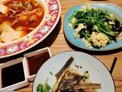 -塔哈尔·新疆盛宴(城西银泰店)