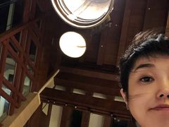 -岘港皇冠假日酒店