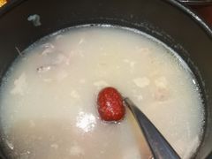 -长寿参鸡汤(朝韩风情街店)