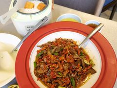 -有红鸡毛店·川菜(建设路店)