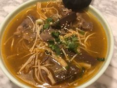 -轻捞慢起面馆(新世界百货店)