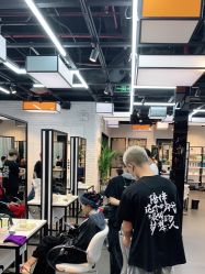 点击看大图 -CIT造型·烫发·染发