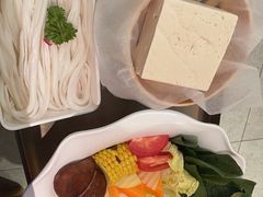 -左庭右院鲜牛肉火锅(长泰广场店)