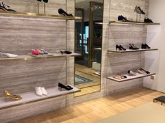 -STUART WEITZMAN(静安嘉里中心店)