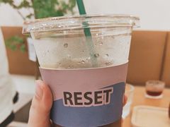 -Reset Coffee 与海咖啡