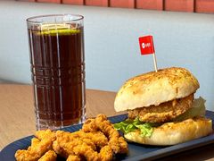 -必胜客(航洋国际店)