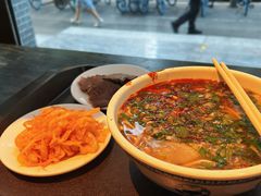 -清真·马安军辣子牛肉面