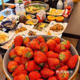 我的天！沈阳这自助餐品质也太好了吧…  