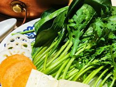 -东镇老火锅(长春路首店)