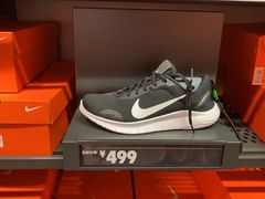 -NIKE上海青浦优选体验店