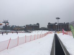 -中旅松花湖滑雪场