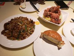 干炒牛肉河粉-龙记烧腊茶餐厅(常德路店)