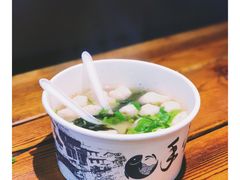 -手劲鱼丸馄饨铺(哈一百店)