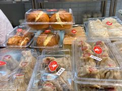 -白玉兰食品甜凤店(合生汇店)