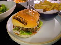 鹅肝牛肉汉堡-Cooking Man(中懋天地店)