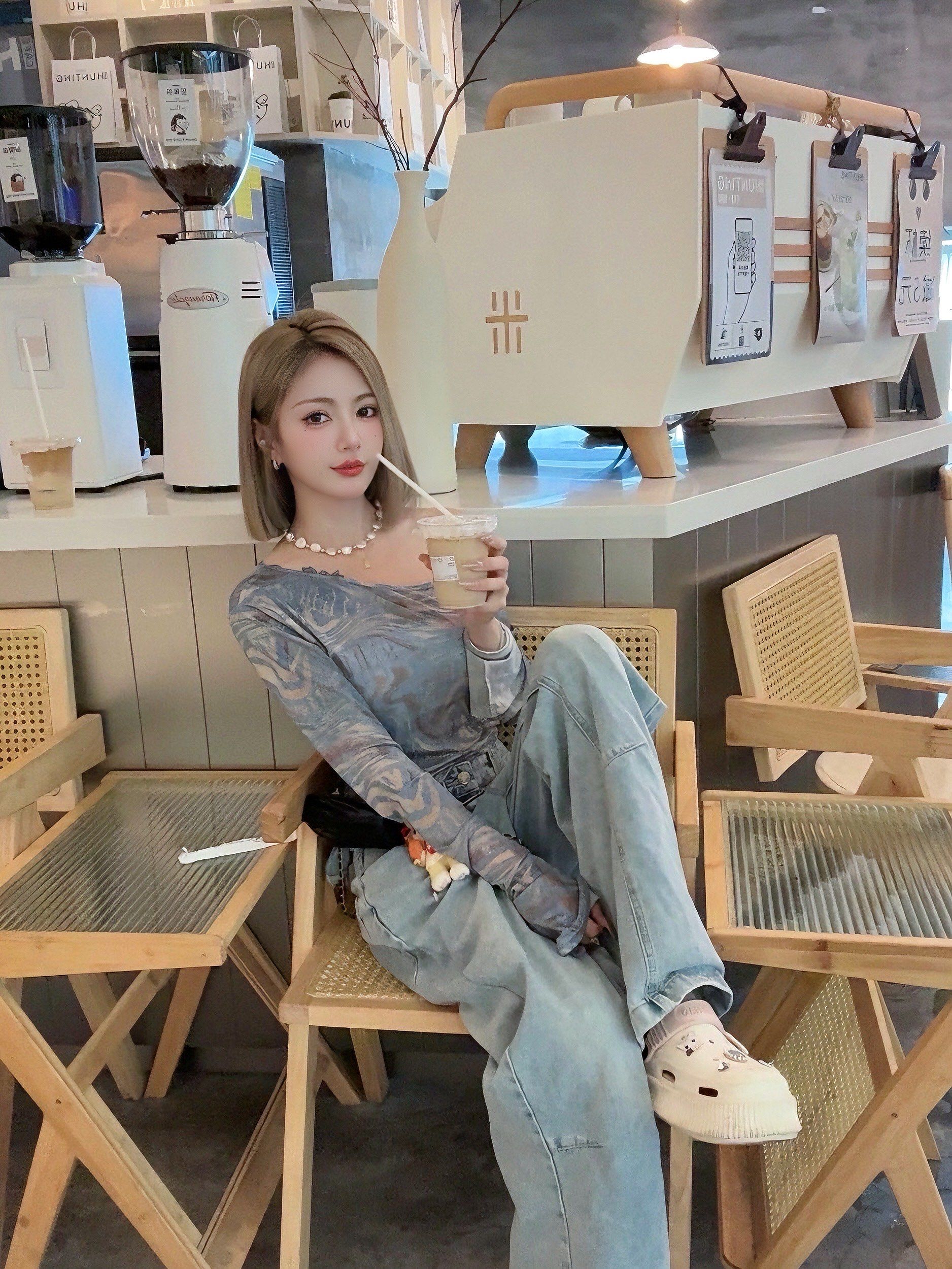 休闲时尚女孩style